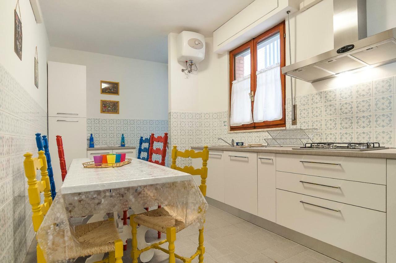 Casa Vacanza Flora Daire Sperlonga Dış mekan fotoğraf